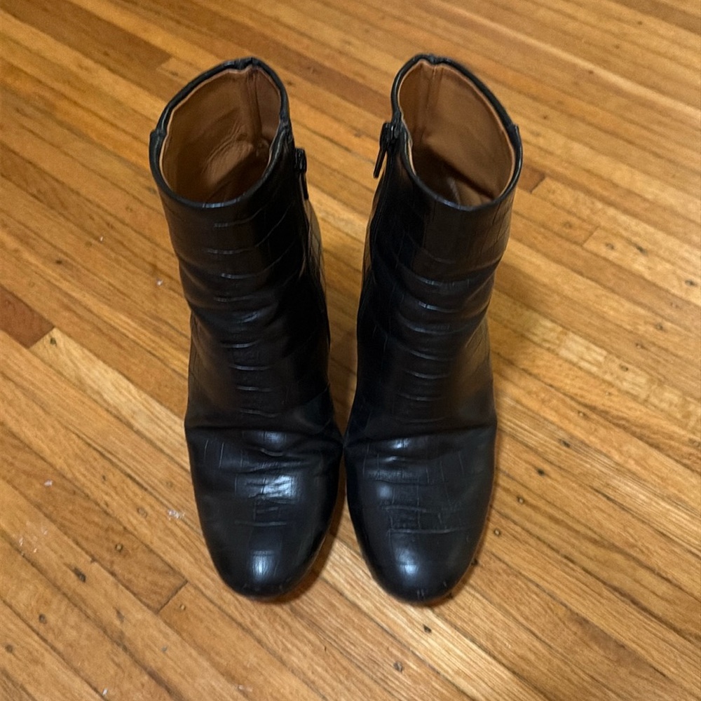 Sézane black leather boots size 37
